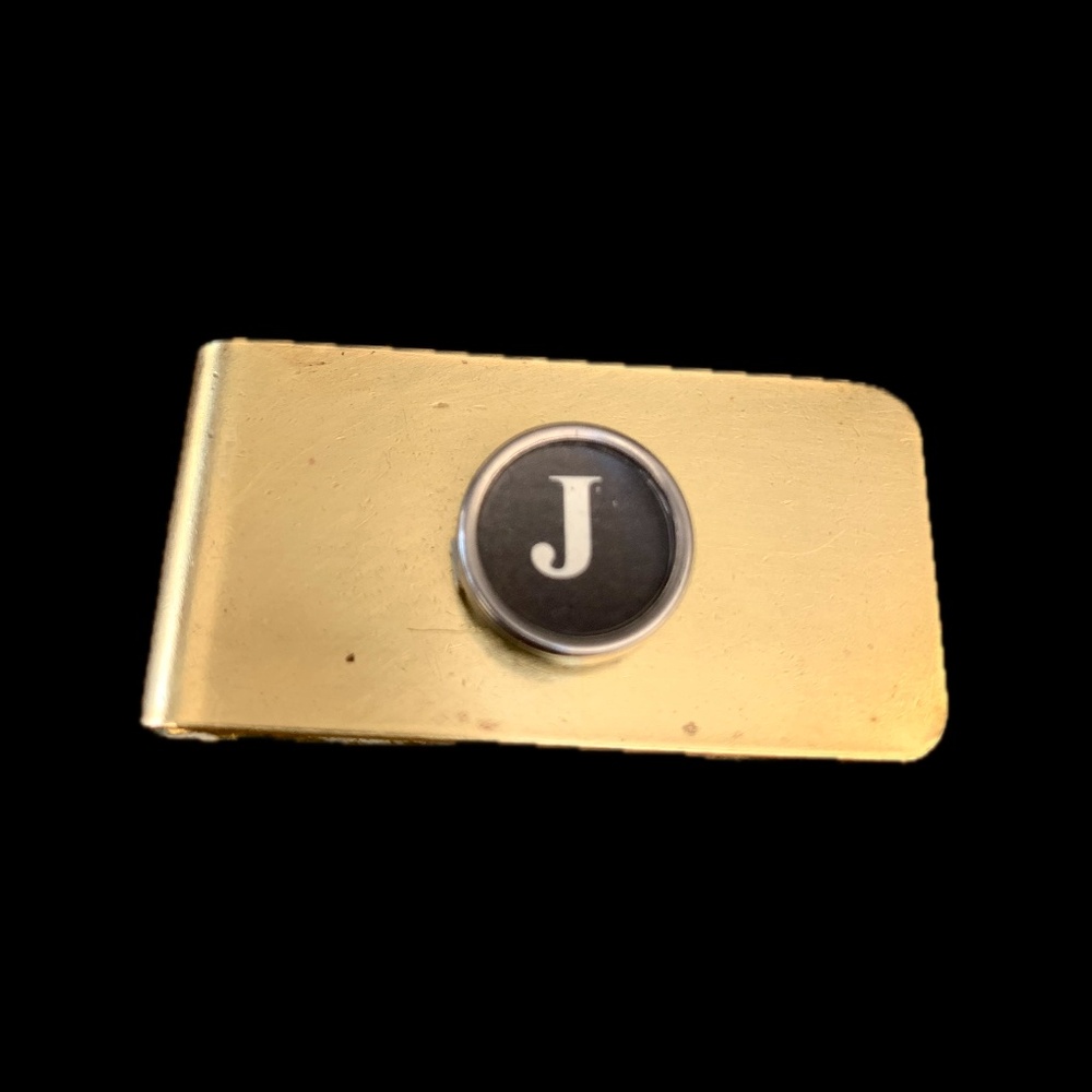 J vintage typewriter key money clip